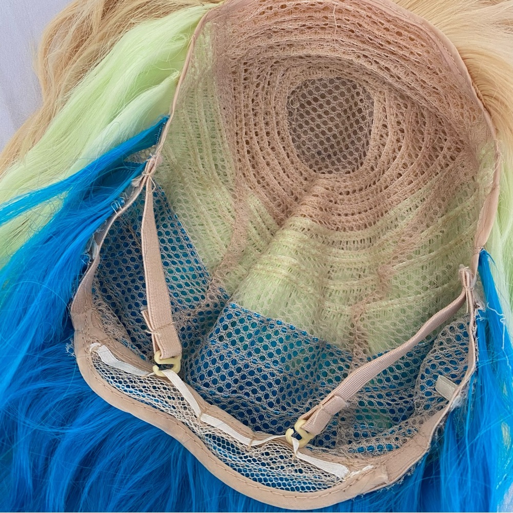 Miss Kobayashi’s Dragon Maid Lucoa Cosplay Wig - Picture 5 of 6